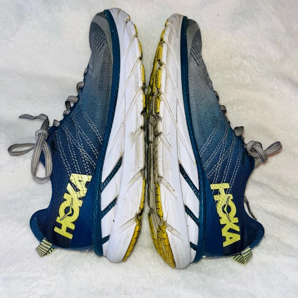 Hoka One One Clifton 6 Sneakers sz 9.5